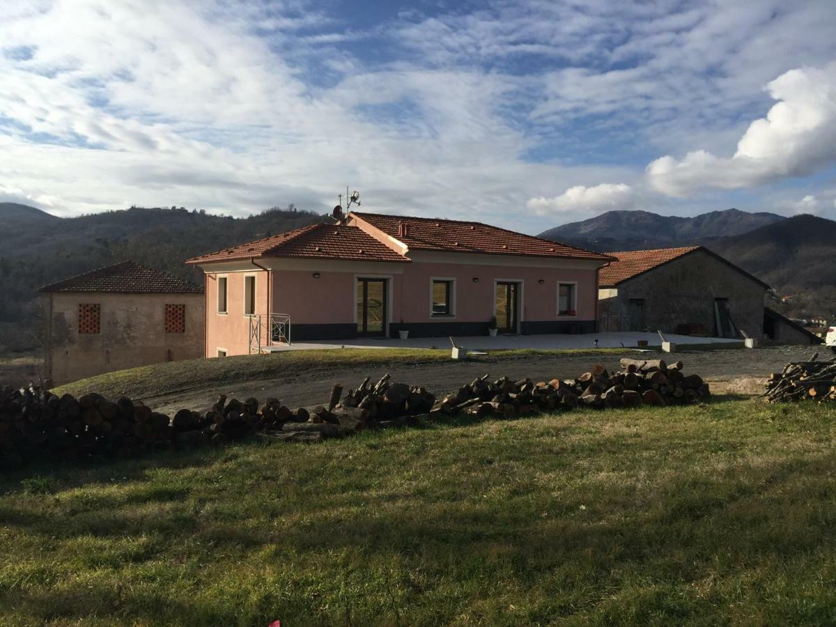 Le Pianelle Varese Ligure Exterior foto
